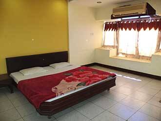 Hotel Sudarshan Palace, Vadodara 2